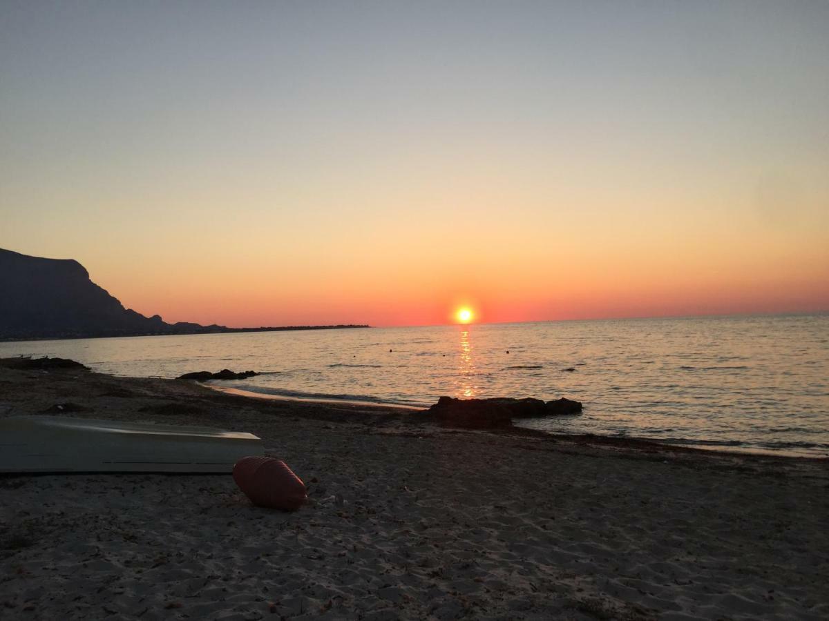 A Casa Di Giuseppe 2 Bed and Breakfast Carini Εξωτερικό φωτογραφία
