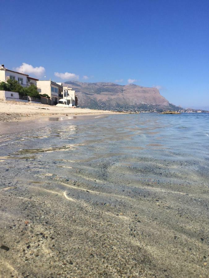 A Casa Di Giuseppe 2 Bed and Breakfast Carini Εξωτερικό φωτογραφία